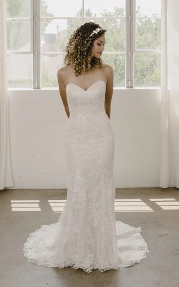 Lace Open Back Sleeveless Mermaid Sweetheart And Buttons Wedding Dress