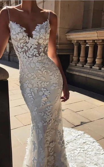 Elopement Sexy Mermaid Boho Lace Appliqued Wedding Dress with Zipper Back and Chapel Train