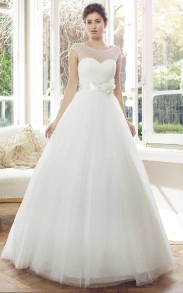 Ball Gown Scoop-Neck Cap-Sleeve Long Tulle Wedding Dress With Flower And V Back