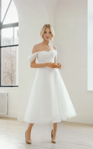 Modern Garden Petite Tea-length A-Line Off-the-shoulder Sweetheart Tulle Simple Sexy Adorable Pleats Sleeveless Backless Lace-up Back Wedding Dress Gown