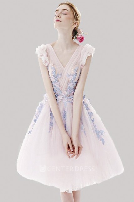 Cute Tulle Knee Length Dress With Floral Appliques And Cap