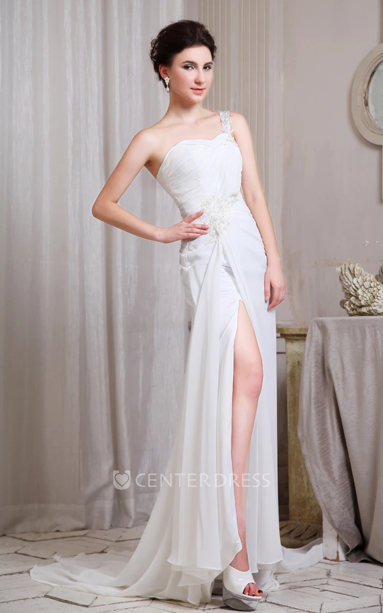 Sweetheart Front-Split Pleated Chiffon Wedding Dress With Single Strap
