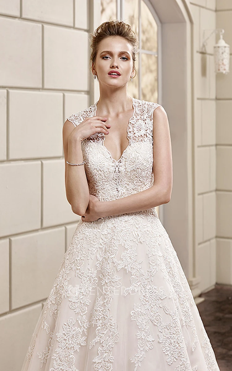 A-Line Maxi Appliqued V-Neck Cap-Sleeve Lace Wedding Dress