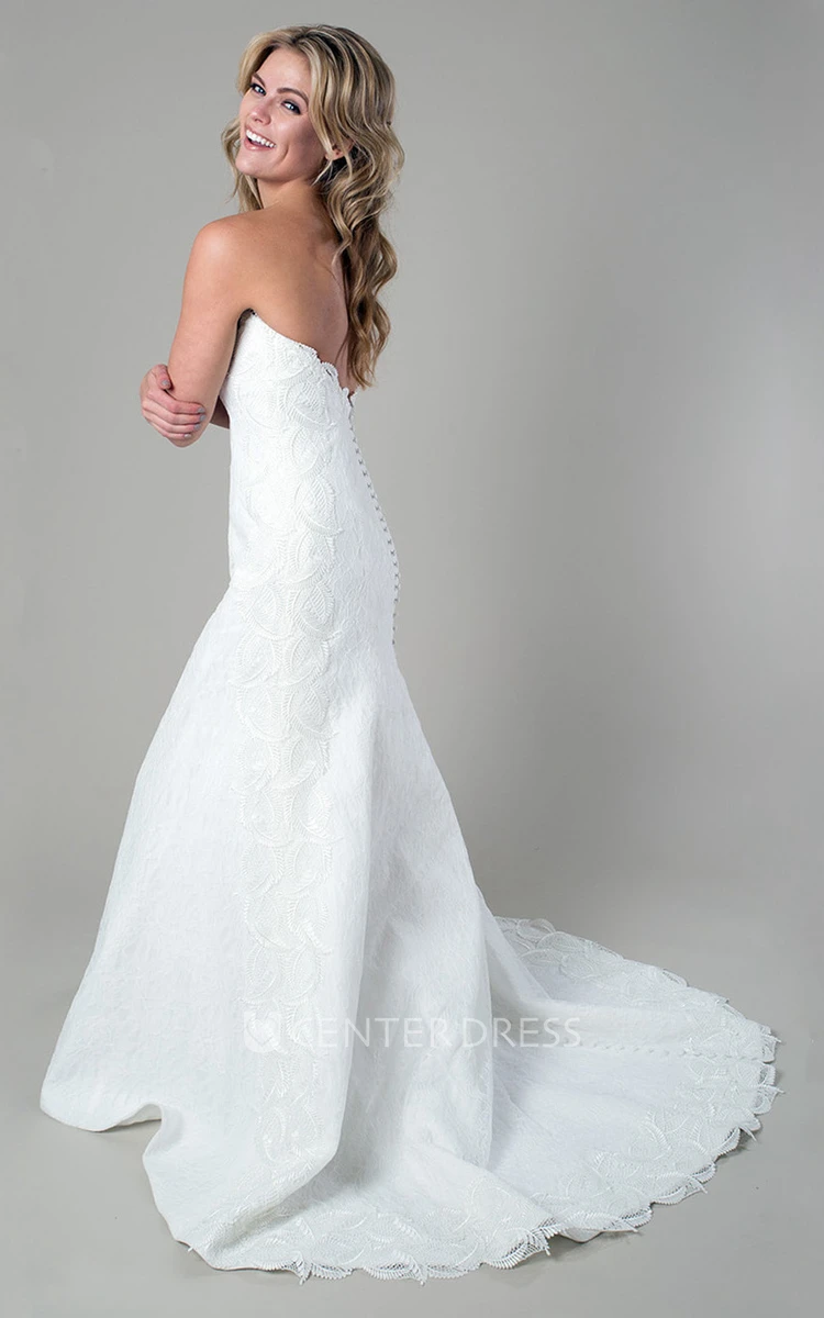 Sheath Sleeveless Floor-Length Strapless Lace Wedding Dress