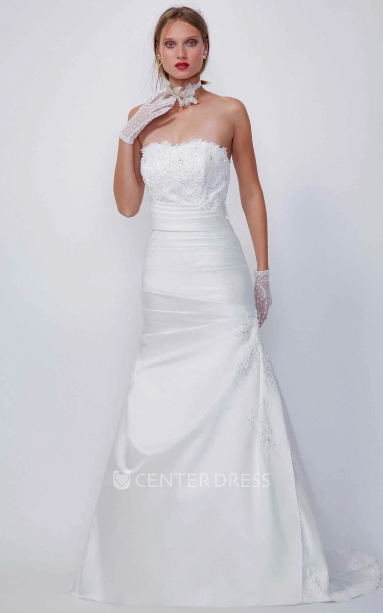 A-Line Floor-Length Sleeveless Strapless Beaded Satin Wedding Dress With Side Draping
