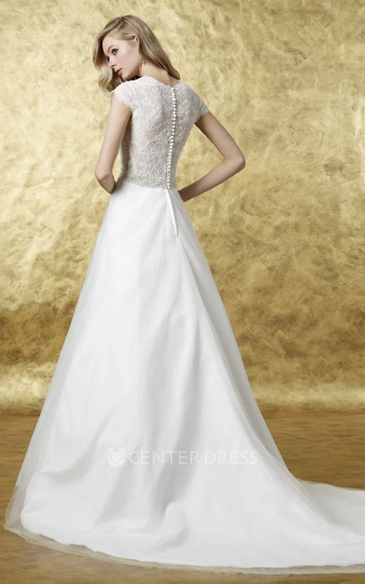 A-Line Appliqued Cap Sleeve Scalloped Organza Wedding Dress