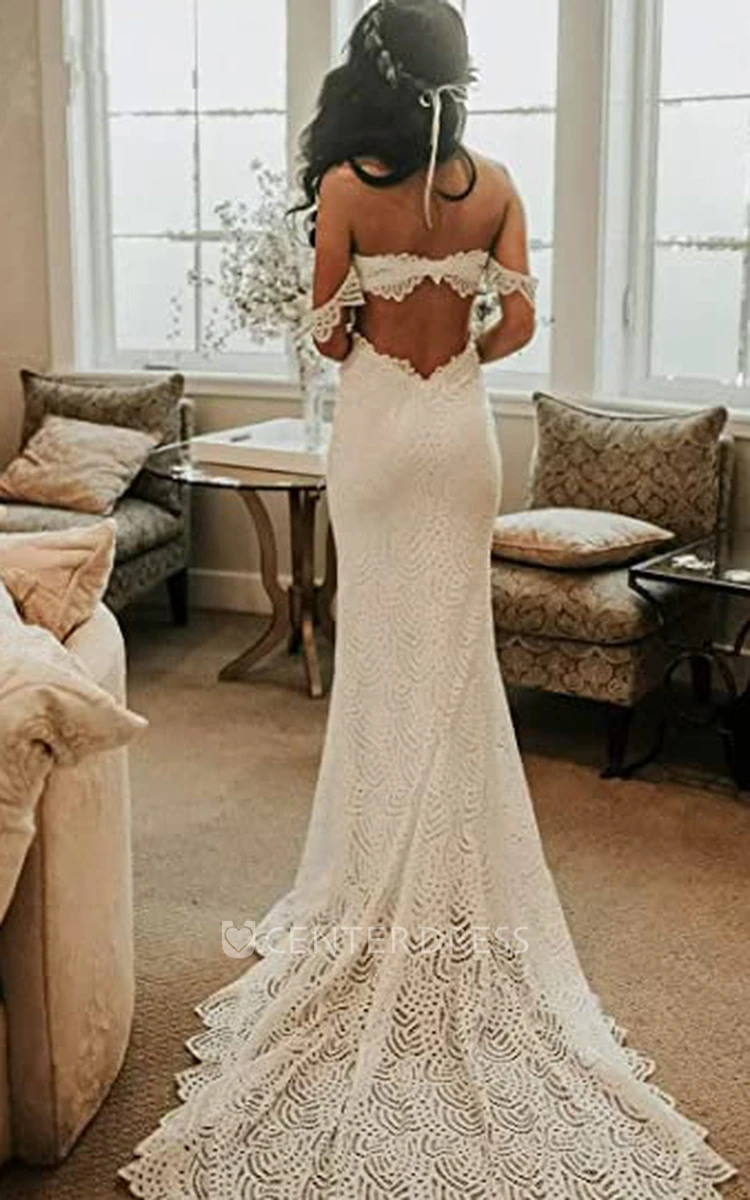 Lace Mermaid Wedding Dress with Off-the-shoulder Neckline and Split Front Elegant Lace Off-shoulder Wedding Dress