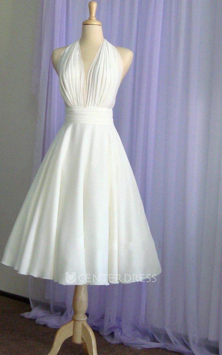 Vintage halter hotsell wedding dress