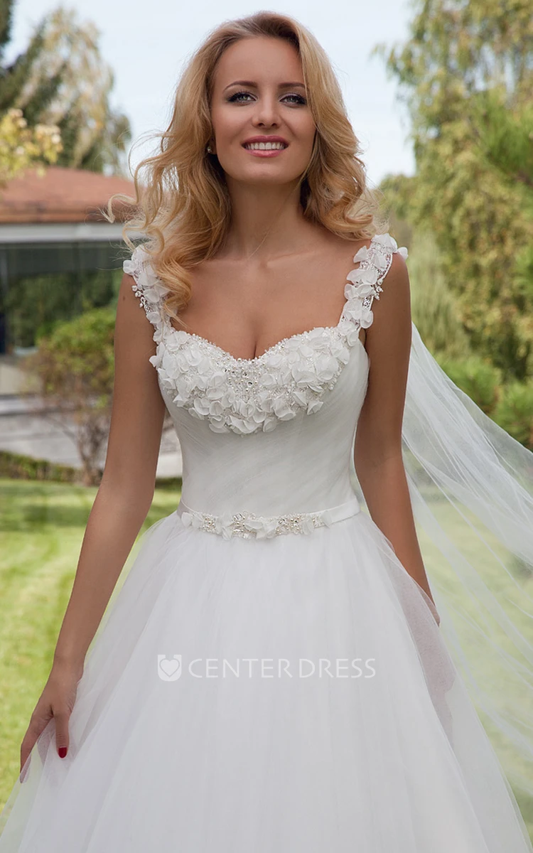 Ball Gown Strapped Sleeveless Tulle Wedding Dress With Beading And Bow