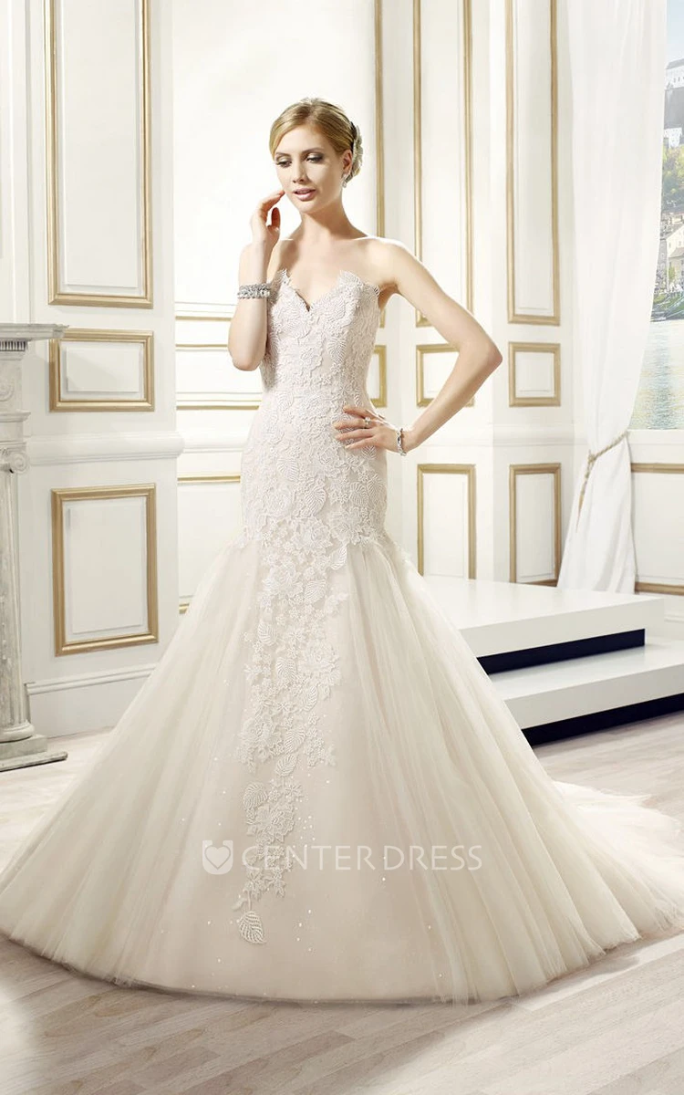 A-Line Sleeveless Appliqued Floor-Length Sweetheart Lace&Tulle Wedding Dress With Backless Style And Pleats