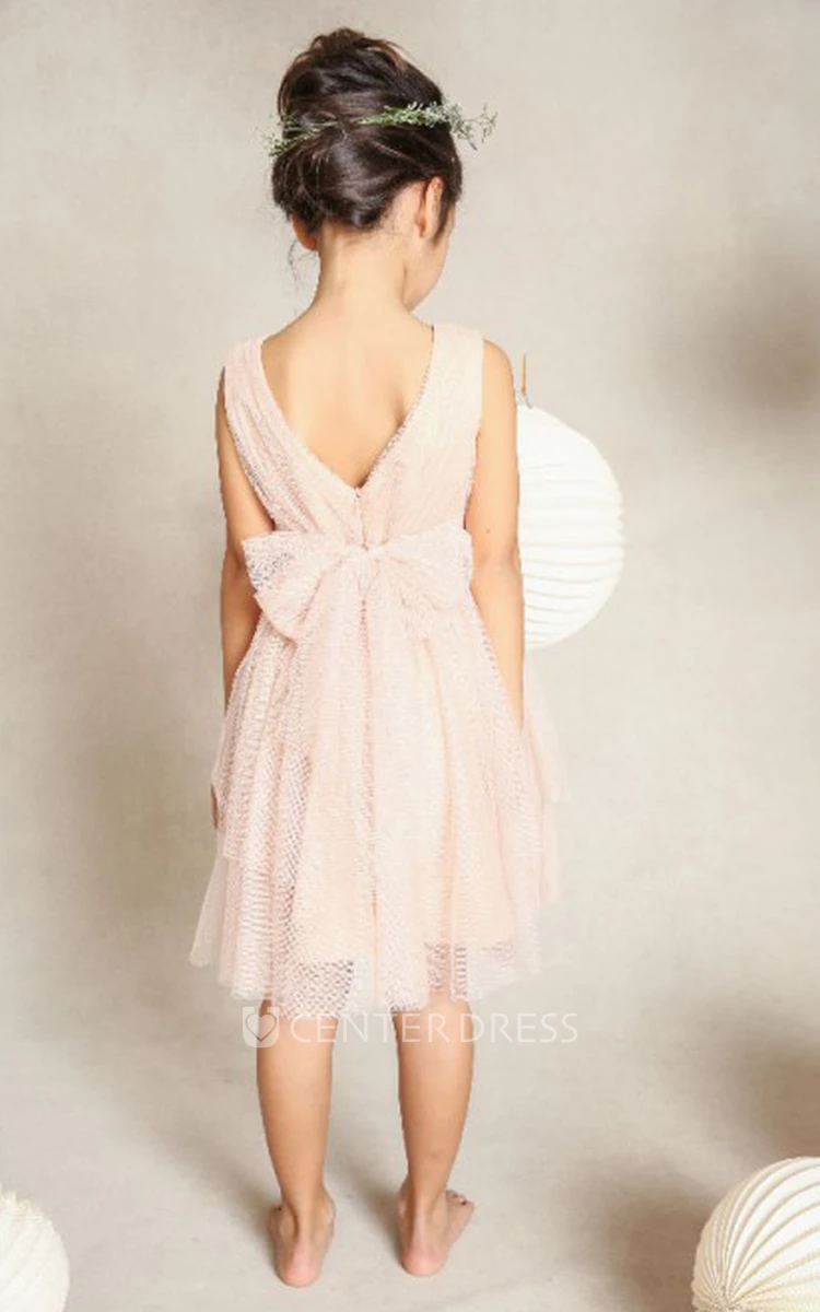 A-Line Scoop-Neck Broach Knee-Length Sleeveless Tulle Flower Girl Dress With Bow And Pleats