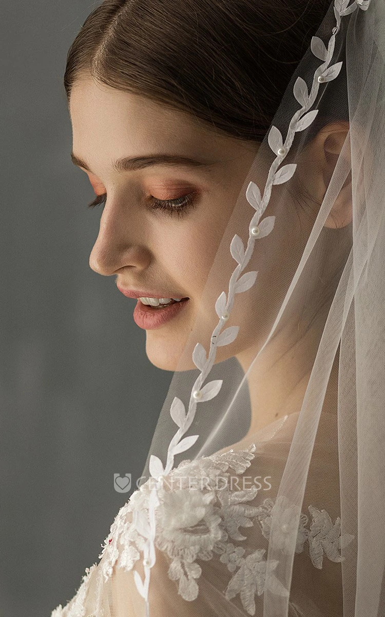 Forest Style Two Tier Elbow Veil with Leaf Edge