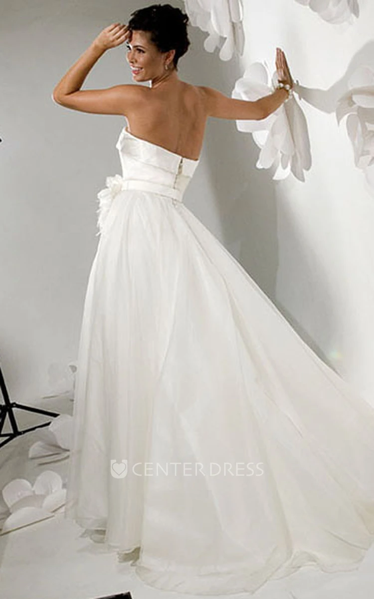 A-Line Sleeveless Floor-Length Strapless Floral Satin Wedding Dress With Court Train And Backless Style