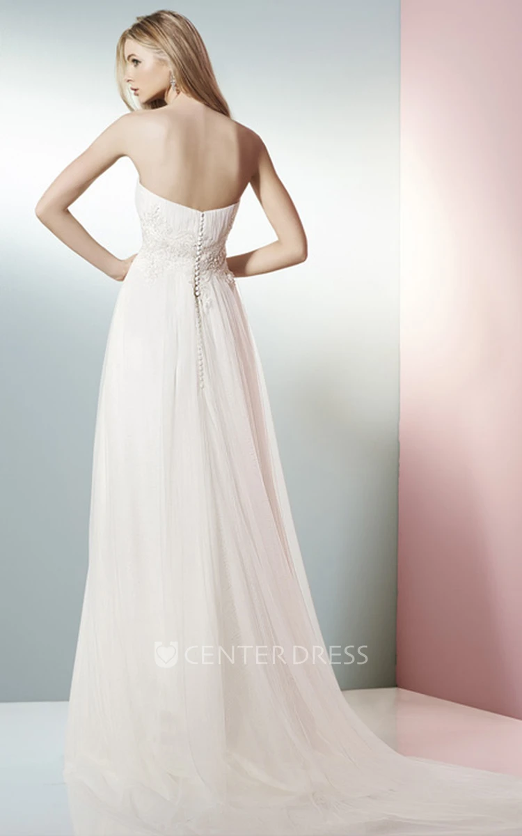 A-Line Strapless Appliqued Tulle Wedding Dress With Brush Train