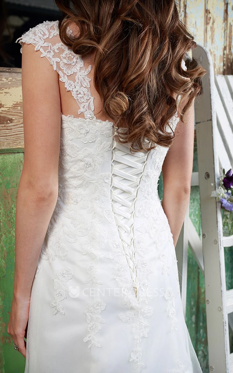 Queen-Anne Maxi Appliqued Lace Wedding Dress