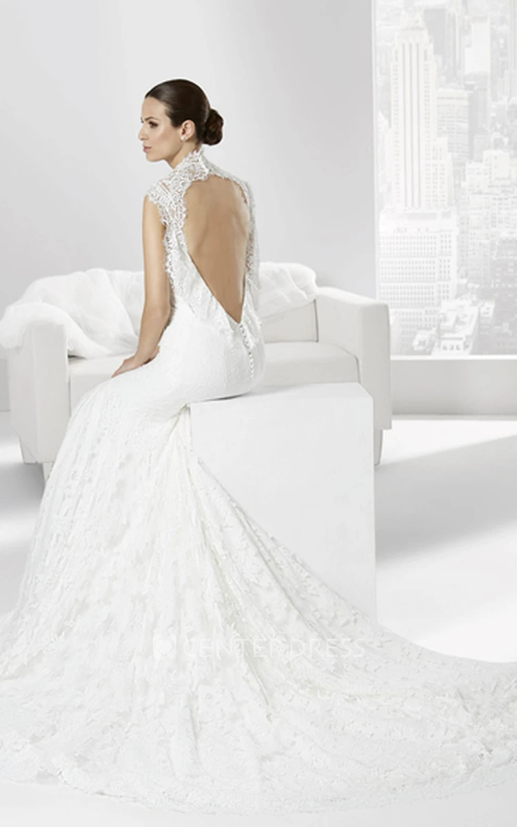 Sheath Appliqued Queen-Anne Floor-Length Lace Wedding Dress