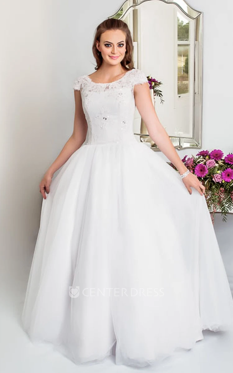 Ball Gown Scoop-Neck Cap-Sleeve Floor-Length Beaded Tulle Wedding Dress With Appliques