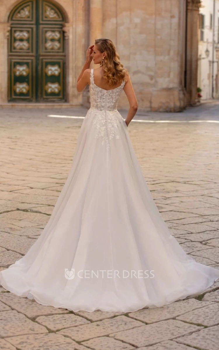 Modern A Line Sleeveless Front Slit Winter Wedding Dress Ethereal Boho Floral Lace Bridal Train Gown