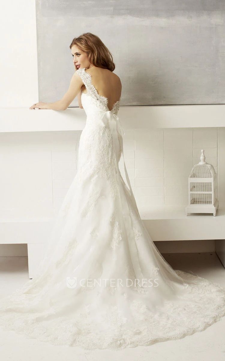 V-Neck Floor-Length Appliqued Jeweled Lace Wedding Dress With Court Train And V Back