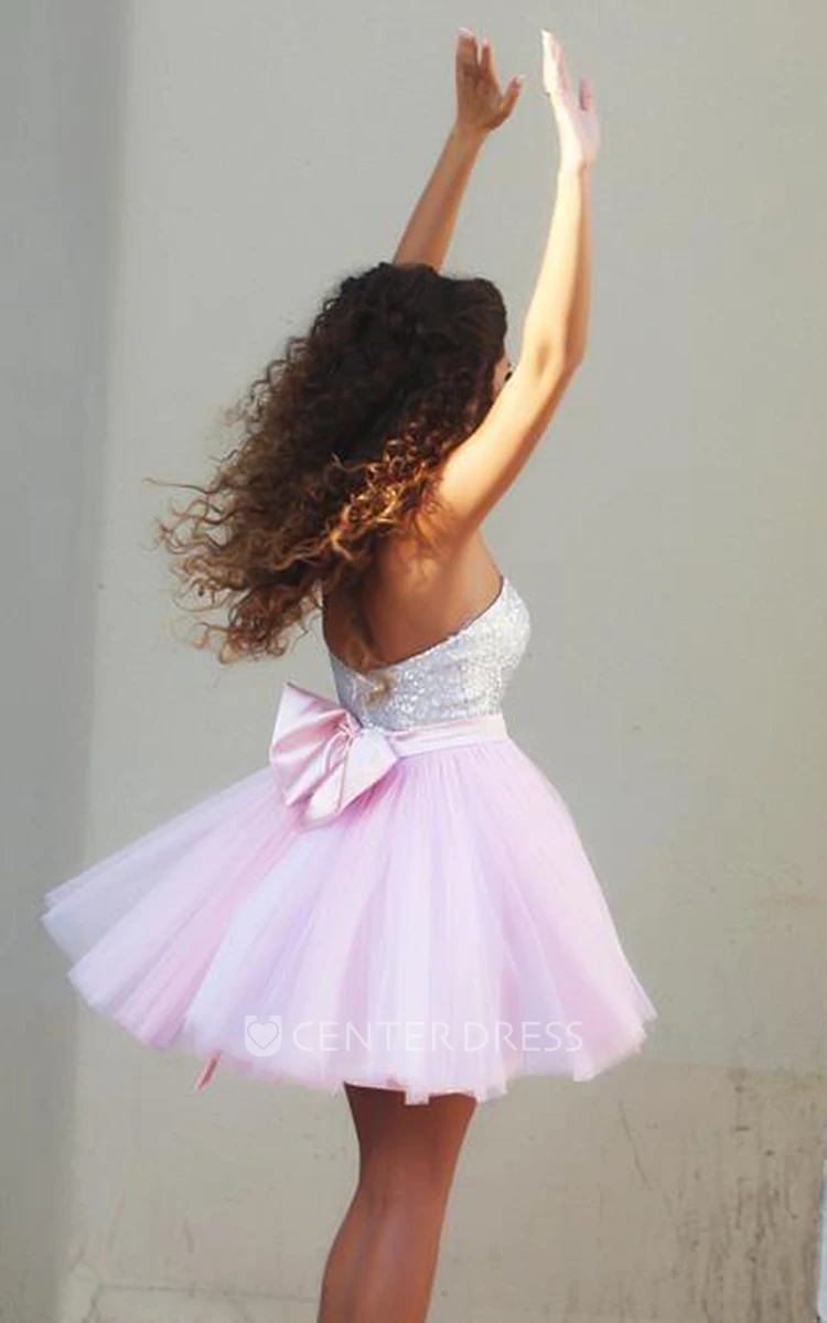 A Line Sleeveless Tulle Sequins Casual Open Back Homecoming Dress with Bows