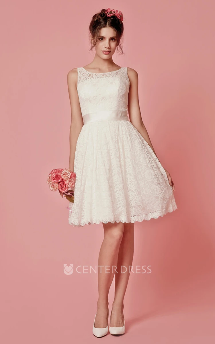 Sleeveless A-Line Lace Short Dress With Scoop Neckline