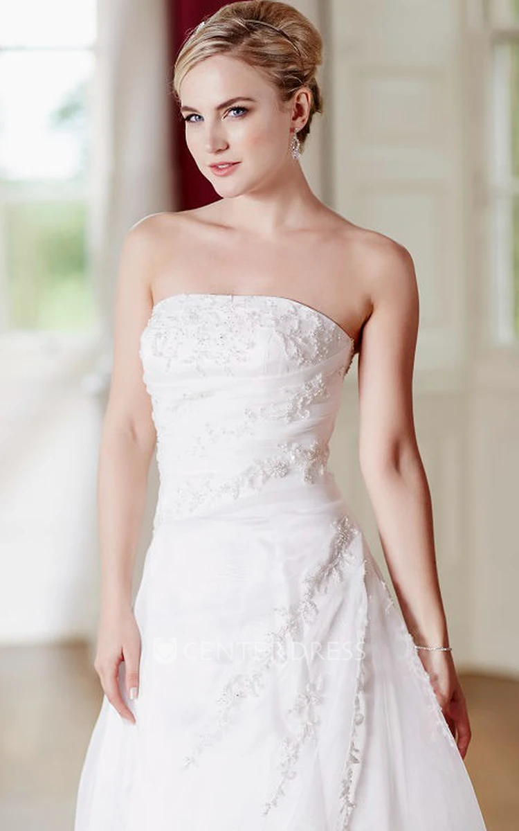 A-Line Floor-Length Appliqued Strapless Sleeveless Satin Wedding Dress With Lace-Up Back And Side Draping