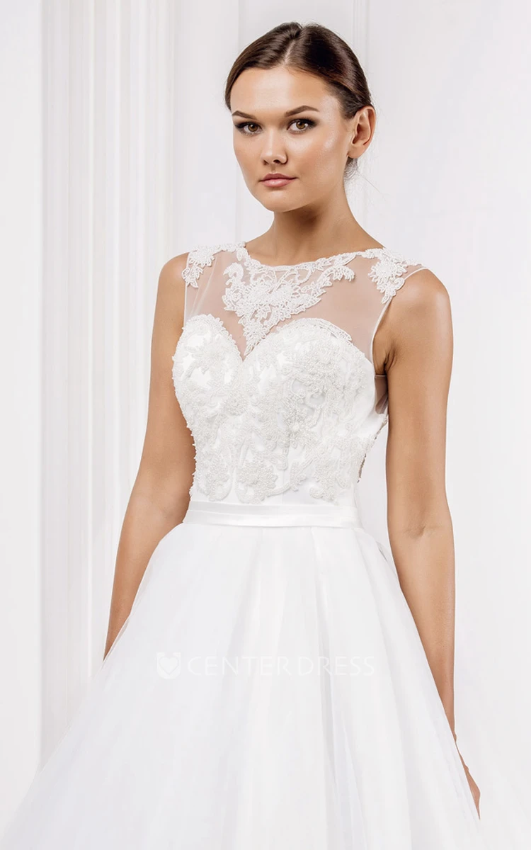 A-Line Scoop Sleeveless Appliqued Maxi Tulle Wedding Dress With Illusion Back