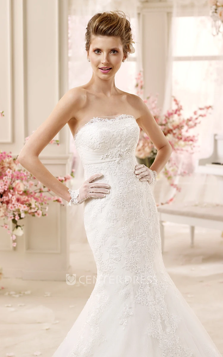 Classic Strapless Sheath Lace Gown With Appliques And Brush Train