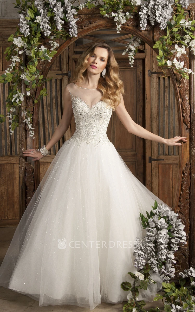 Ball Gown Sleeveless V-Neck Appliqued Tulle Wedding Dress With Brush Train