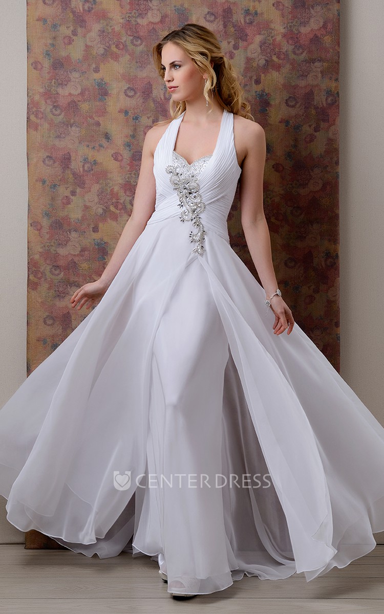 A line halter deals wedding dress