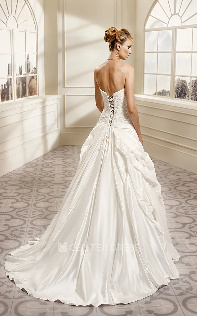 A-Line Pick-Up Sleeveless Floor-Length Strapless Satin&Lace Wedding Dress With Appliques