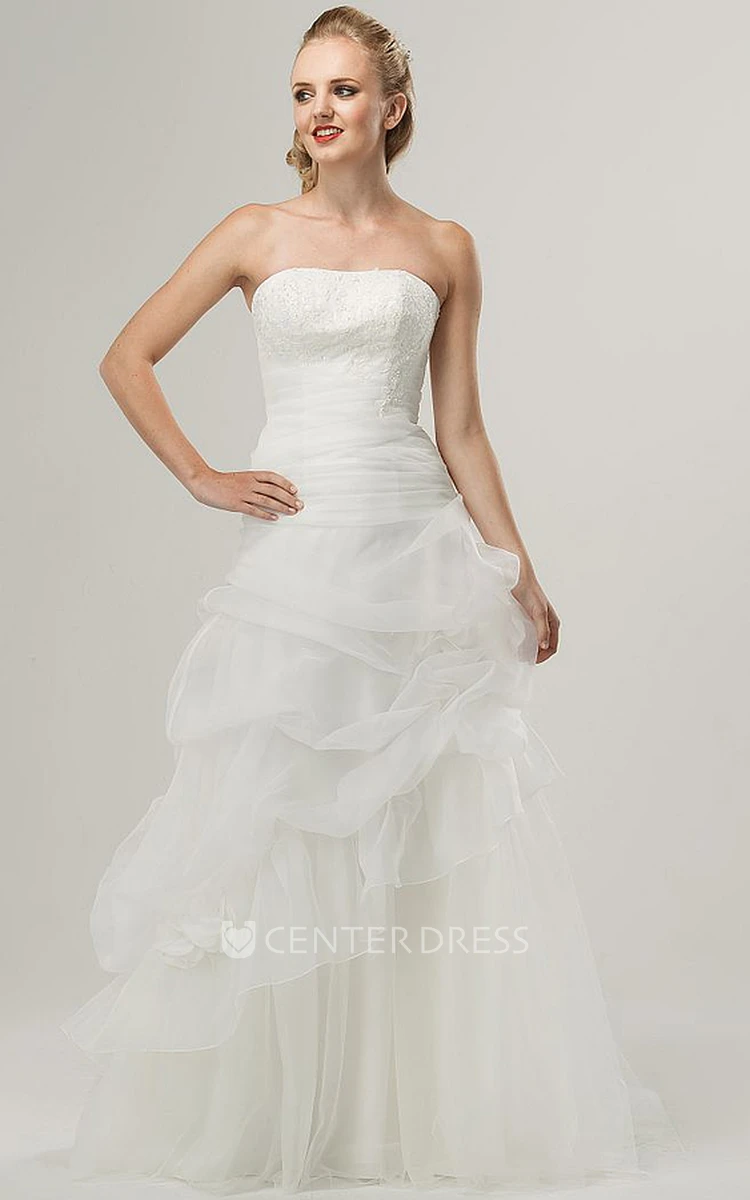 A-Line Strapless Appliqued Sleeveless Long Tulle&Lace Wedding Dress With Pick Up And Flower