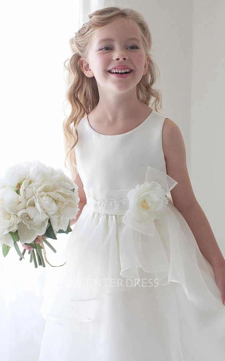 Tea-Length Floral Bowed Appliqued Lace&Organza Flower Girl Dress With Tiers