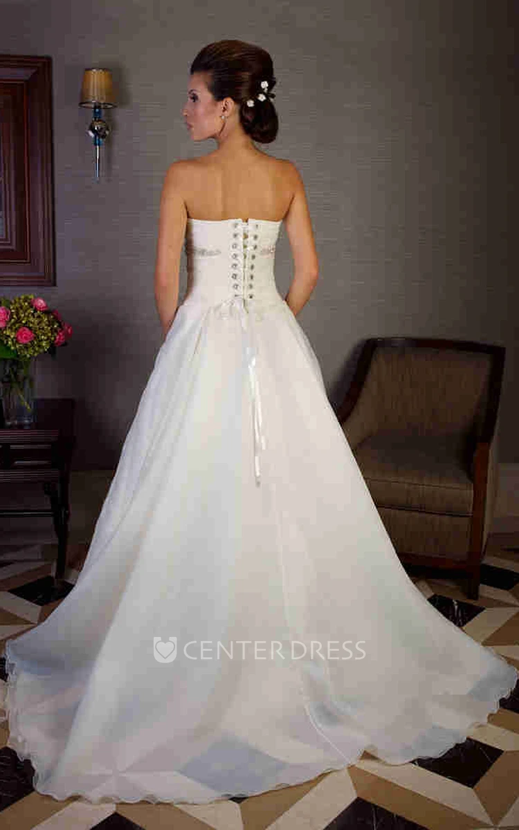 A-Line Ruched Long Sweetheart Organza Wedding Dress With Waist Jewellery And Corset Back