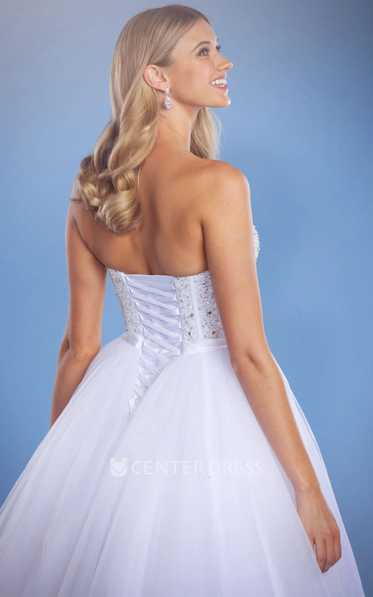 Ball Gown Crystal Sleeveless Floor-Length Sweetheart Tulle Wedding Dress