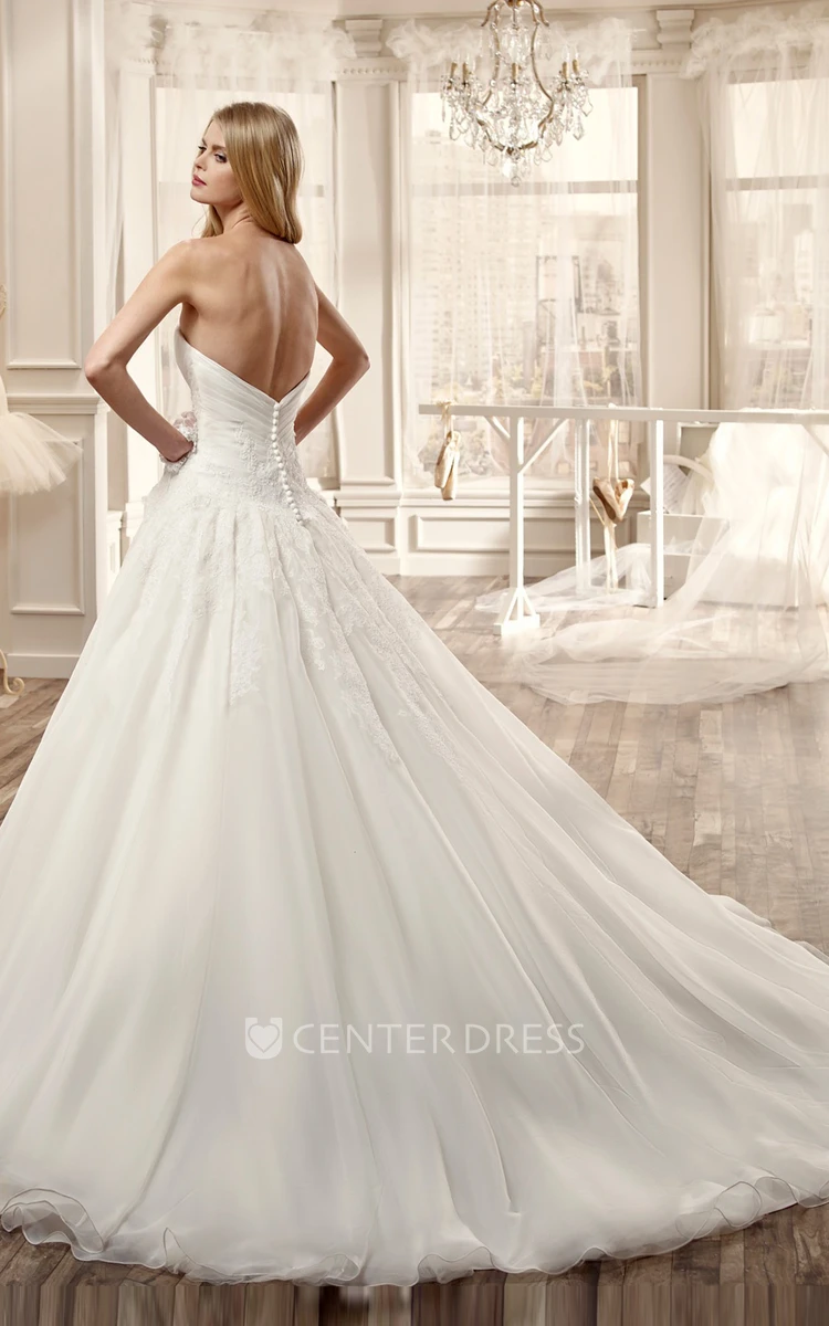 Sweetheart A-Line Wedding Dress With Side Floral Waist And Embroidery