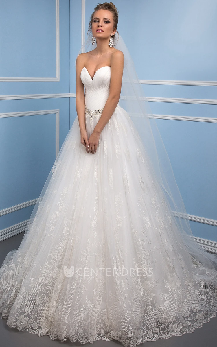 Ball Gown Ruched Sweetheart Tulle Wedding Dress With Waist Jewellery