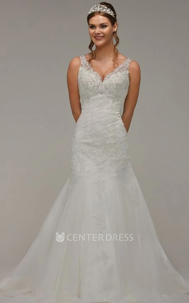 A-Line Long Sleeveless Appliqued V-Neck Lace&Tulle Wedding Dress With Beading