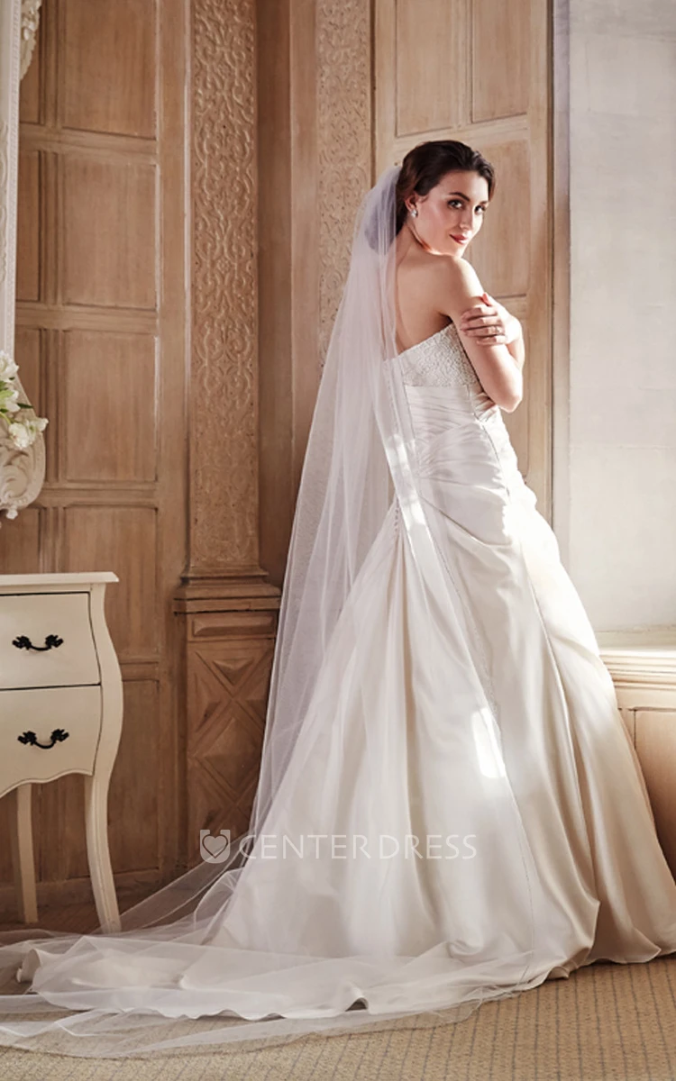Strapless Long Appliqued Jersey Wedding Dress With Court Train