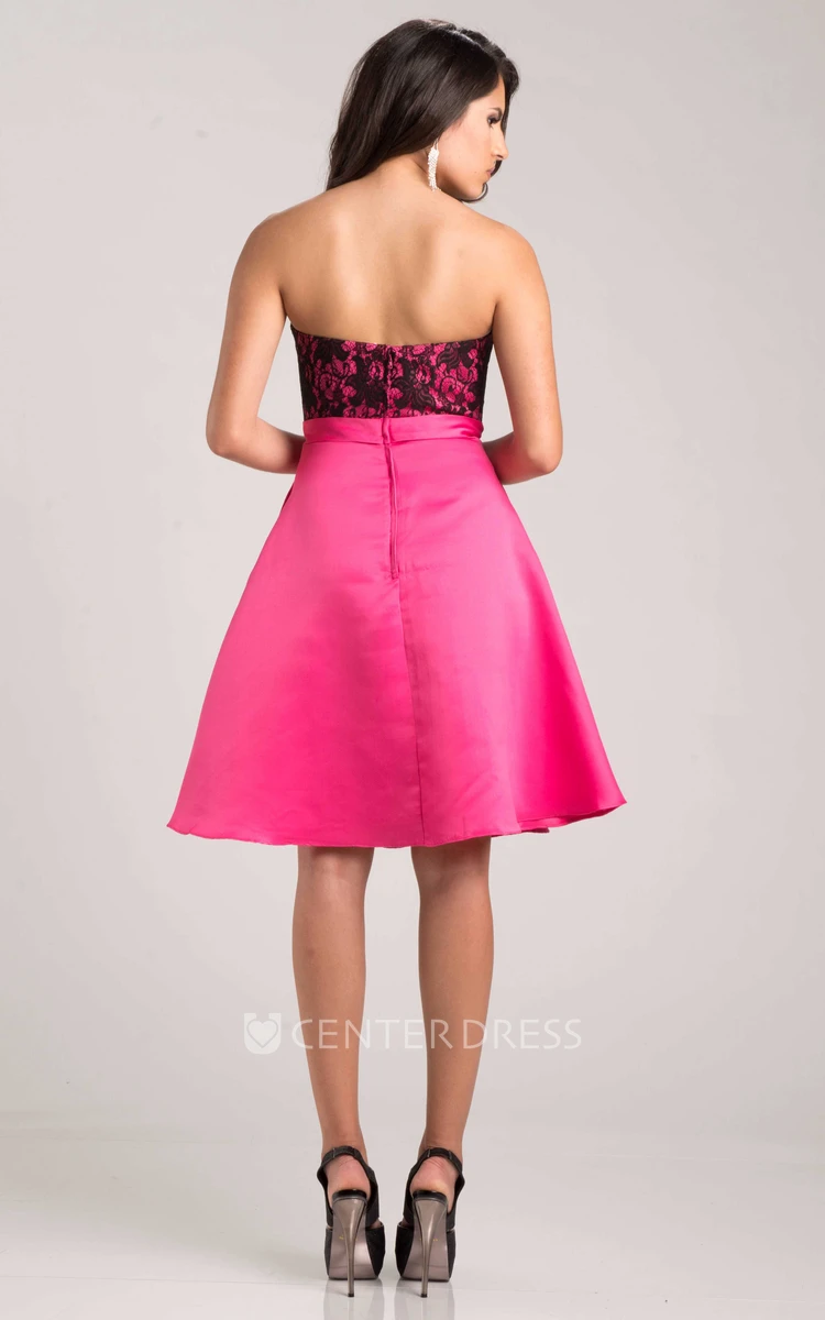 Knee Length Sweetheart A-Line Satin Bridesmaid Dress With Lace Bust