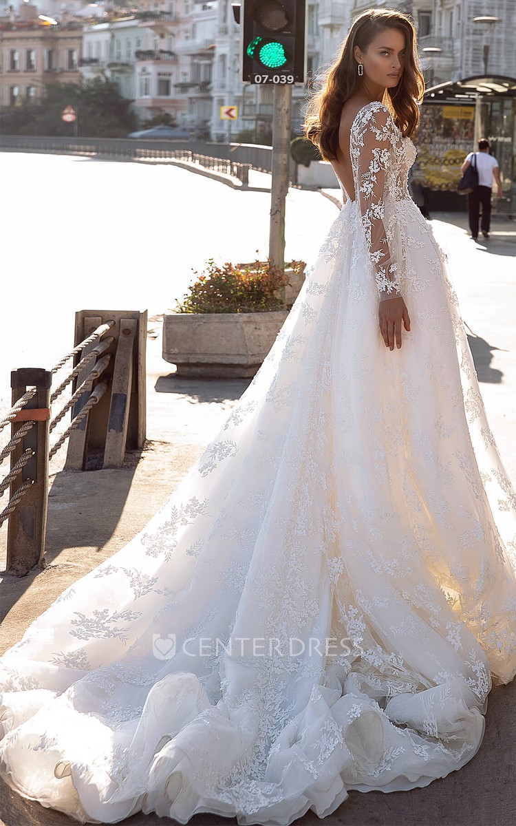 A line wedding dress hotsell with train