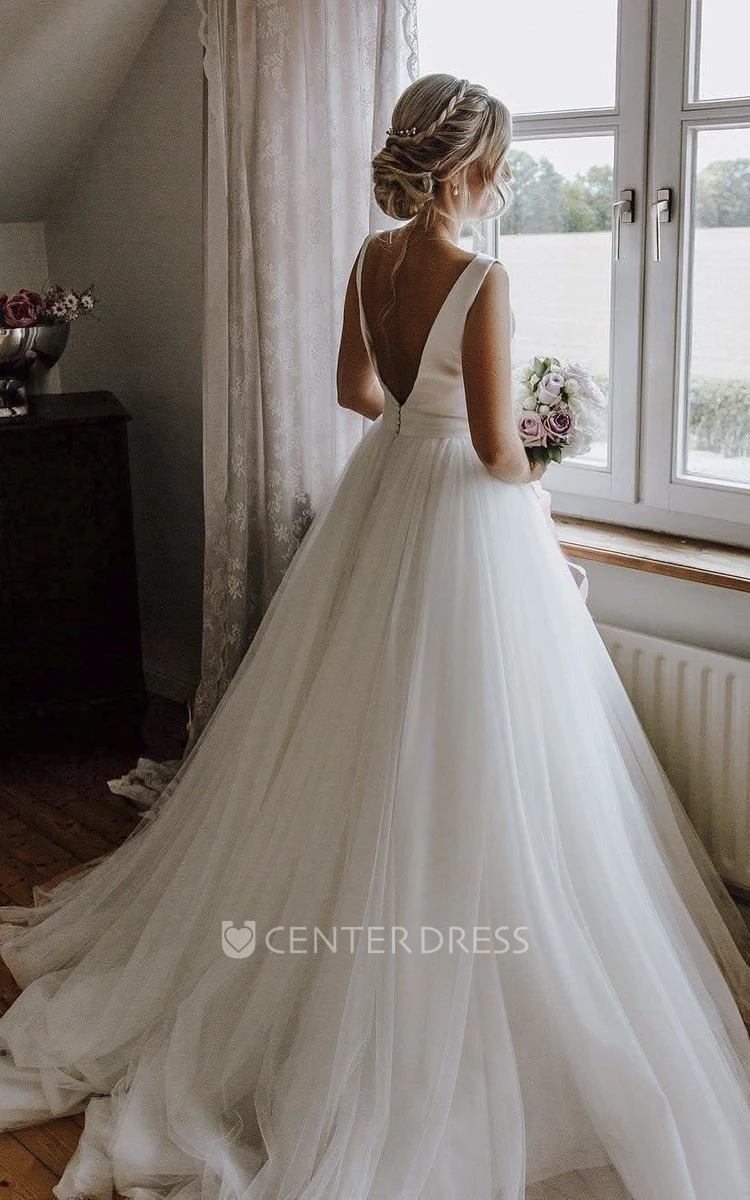 Sleeveless Deep V-back Ethereal With Bow And Tulle Ball Gown Bridal Dress