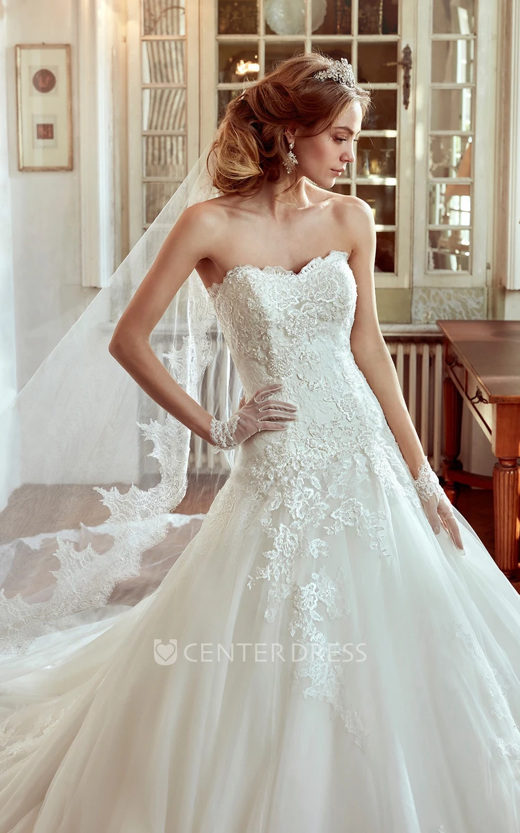 Sweetheart A-line Wedding Dress with Brush Train and Appliqued Bodice
