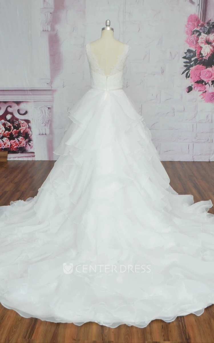 V-back Ruffle Lace Organza Sleeveless Cute Wedding Dress Ballgown With Bow