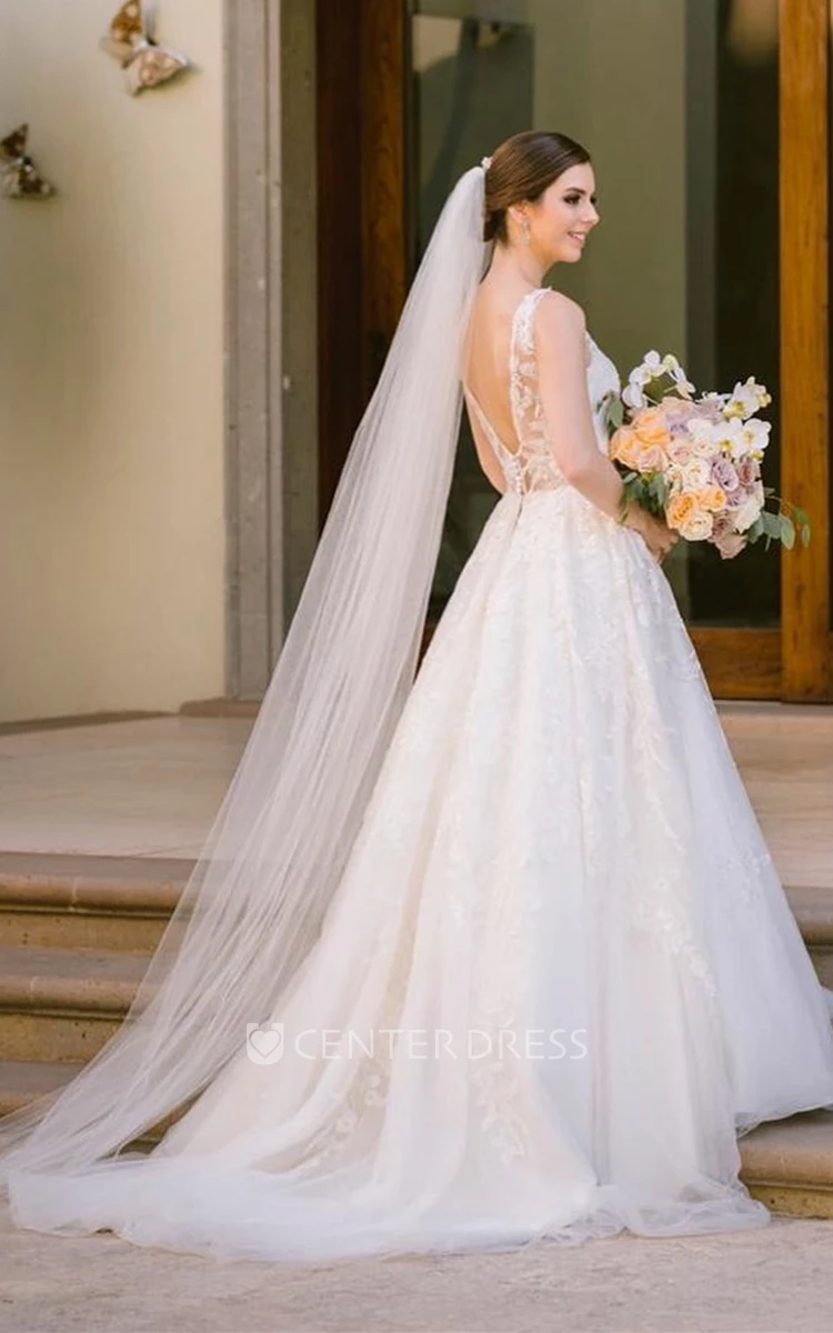 Elegant Ball Gown V-neck Sweep Train Tulle Wedding Dress with Appliques