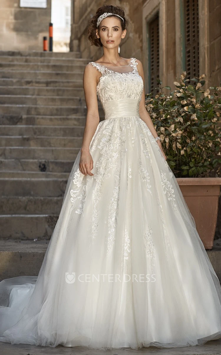 A-Line Appliqued Sleeveless Floor-Length Scoop-Neck Tulle&Lace Wedding Dress