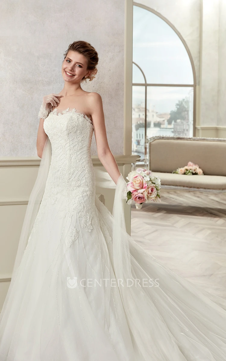 Classic Strapless Lace Bridal Gown With Court Train And Open Back
