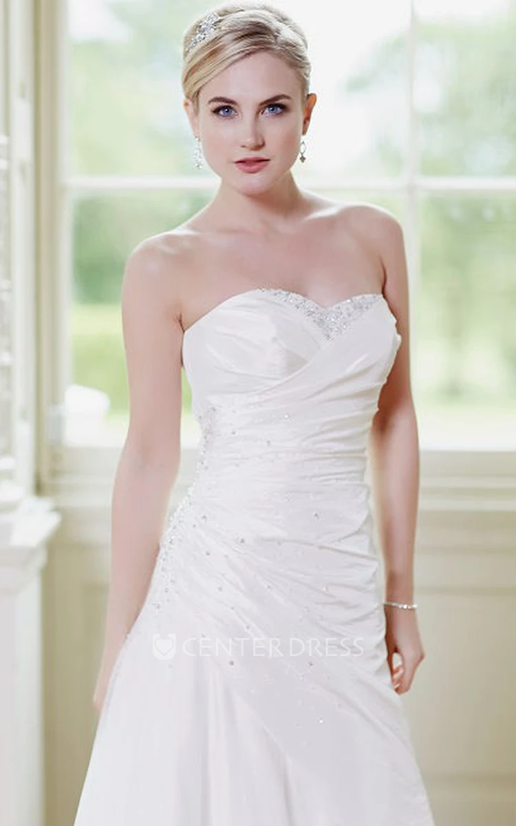 A-Line Beaded Sweetheart Tulle Wedding Dress With Criss Cross And Flower
