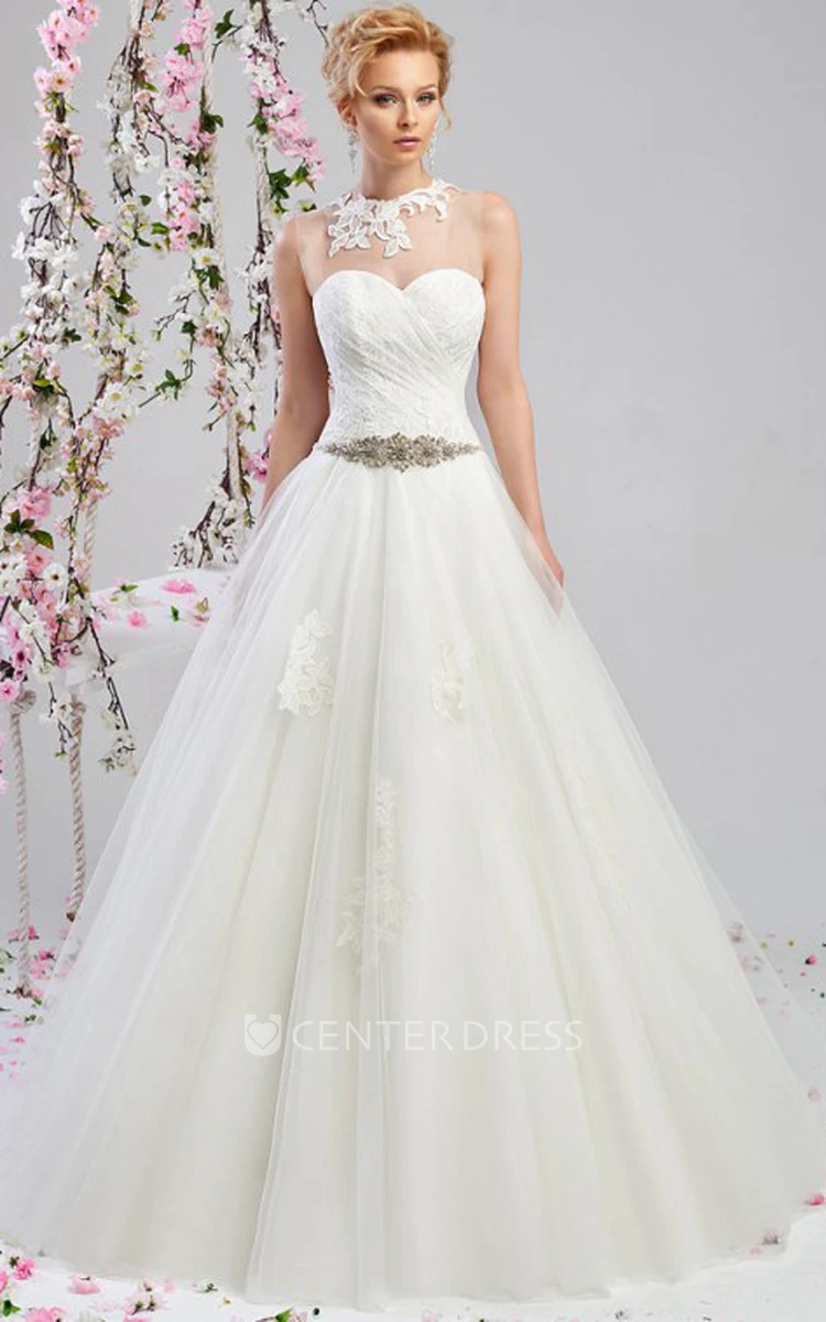 Ball Gown Sweetheart Floor-Length Criss-Cross Sleeveless Tulle Wedding Dress With Appliques And Waist Jewellery