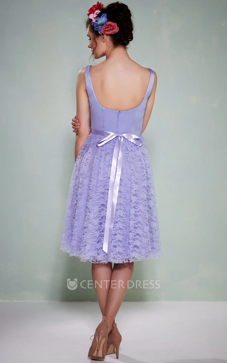 Knee-Length Sleeveless Square Neck Lace Satin Bridesmaid Dress